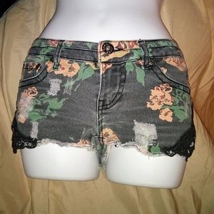 Jean Shorts size 1 (XS)